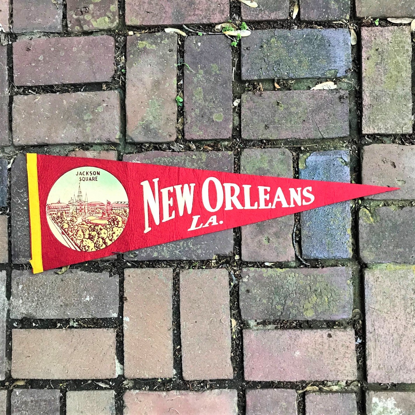 Vintage New Orleans Louisiana Souvenir Felt Pennant Flag